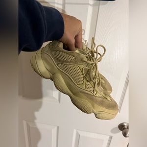 Yeezy adidas 500